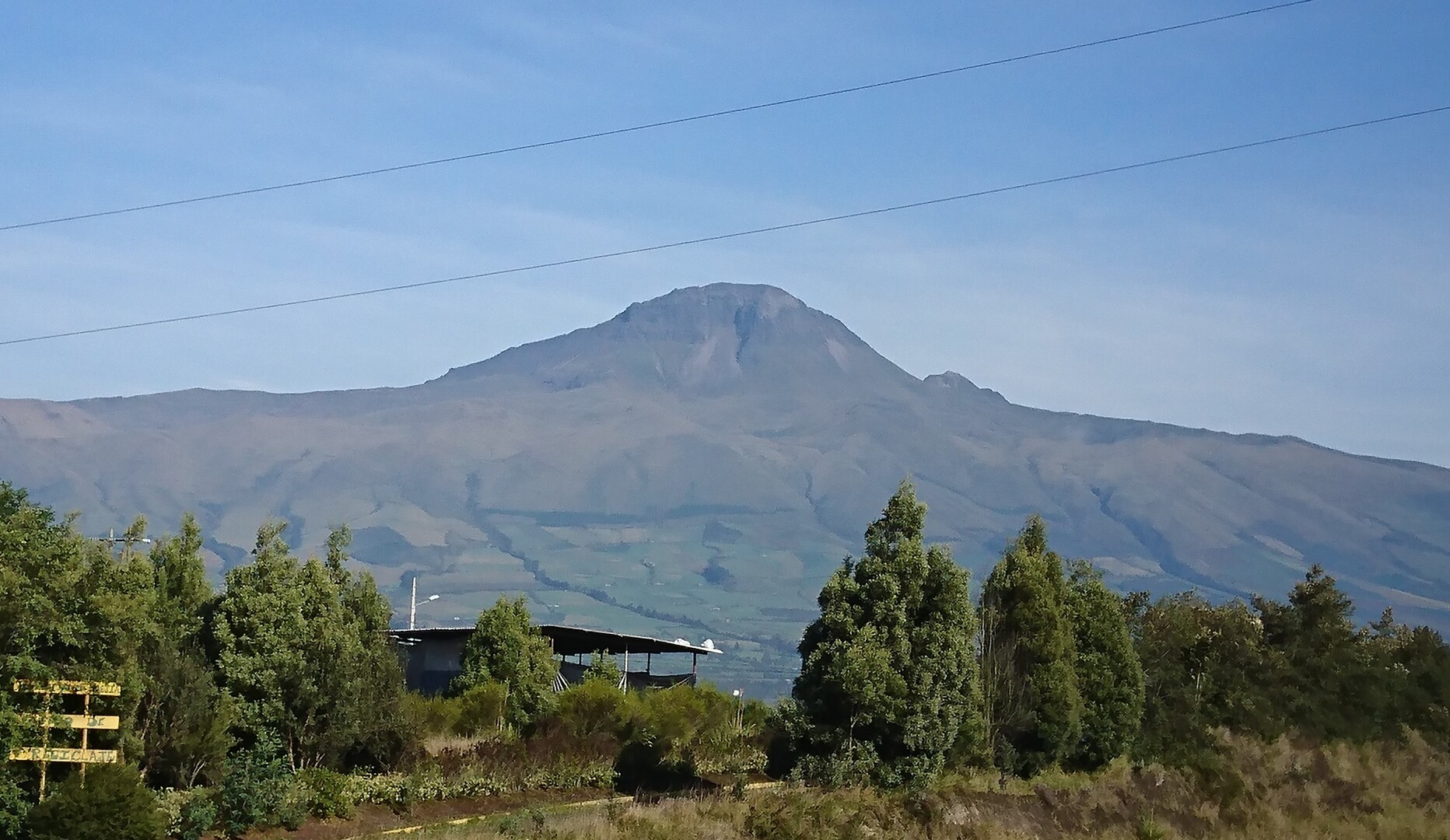 Corazón Volcano